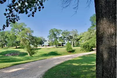 3545 E I 10 Frontage Road, Schulenburg, TX 78956 - Photo 7