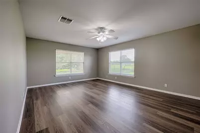 3545 E I 10 Frontage Road, Schulenburg, TX 78956 - Photo 19
