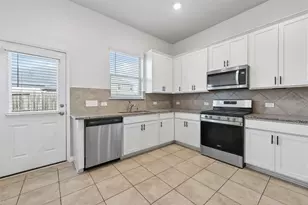 21634 Lemon Beebrush Ln, Katy, TX 77449 - Photo 9