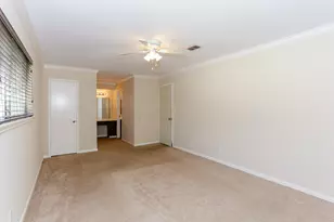 2822 Durban Dr, Houston, TX 77043 - Photo 3