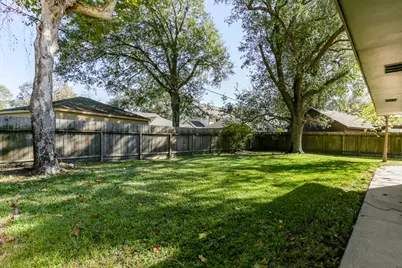2822 Durban Drive, Houston, TX 77043 - Photo 41