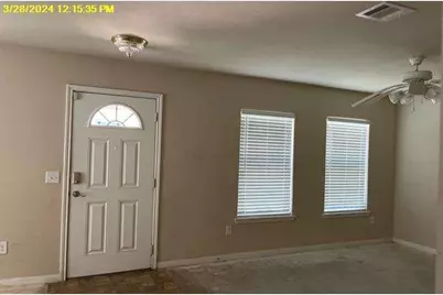 405 Mary Avenue, Huntsville, TX 77320 - Photo 3