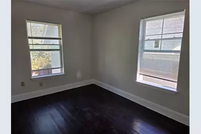 302 71st Street #2, Houston, TX 77011 - Photo 5