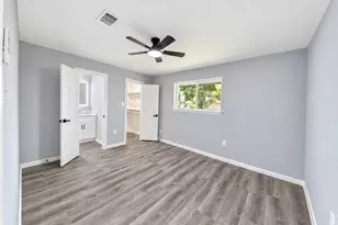 1030 Forestburg Dr, Houston, TX 77038 - Photo 11