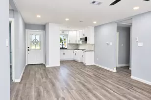 1030 Forestburg Dr, Houston, TX 77038 - Photo 9