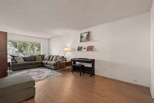 2701 Bellefontaine St, Houston, TX 77025 - Photo 23