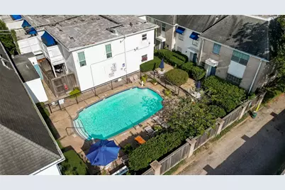 2701 Bellefontaine Street #B4, Houston, TX 77025 - Photo 11