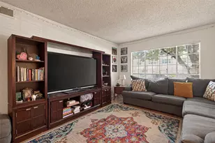 2701 Bellefontaine St, Houston, TX 77025 - Photo 11