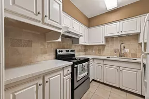 2701 Bellefontaine St, Houston, TX 77025 - Photo 29