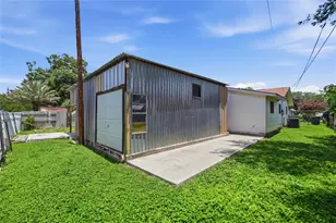 9139 Lytle Ave, San Antonio, TX 78224 - Photo 47
