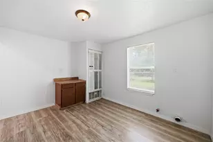 9139 Lytle Ave, San Antonio, TX 78224 - Photo 25