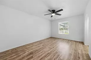 9139 Lytle Ave, San Antonio, TX 78224 - Photo 9