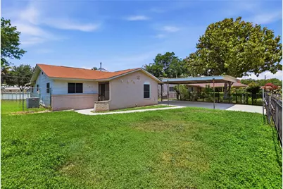 9139 Lytle Avenue, San Antonio, TX 78224 - Photo 3