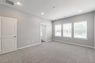 6725 Parker Oaks Ln, Houston, TX 77076 - Photo 7