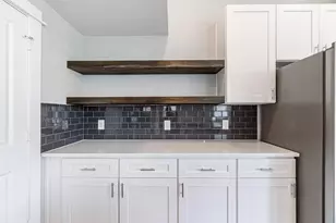 6725 Parker Oaks Ln, Houston, TX 77076 - Photo 15