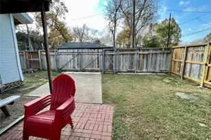 501 E 28th St, Houston, TX 77008 - Photo 19