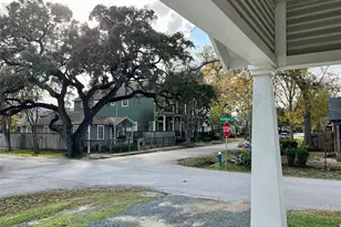 501 E 28th St, Houston, TX 77008 - Photo 3