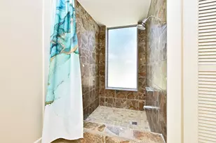 11418 Lakeside Pl Dr, Houston, TX 77077 - Photo 31