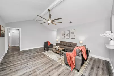 741 E Amherst Lane, Deer Park, TX 77536 - Photo 3
