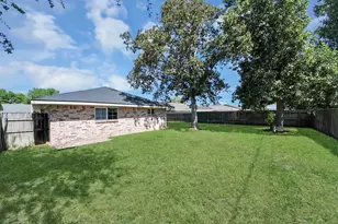 741 E Amherst Ln, Deer Park, TX 77536 - Photo 33