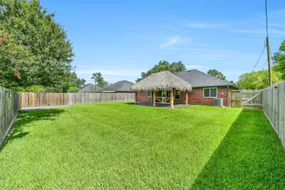 515 Valley Drive, Dickinson, TX 77539 - Photo 25