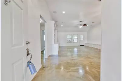 515 Valley Drive, Dickinson, TX 77539 - Photo 3