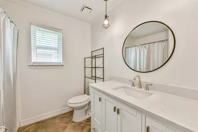 515 Valley Drive, Dickinson, TX 77539 - Photo 19