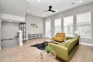 316 Thornton Rd, Houston, TX 77018 - Photo 7