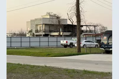 11015 Pandora Drive, Houston, TX 77013 - Photo 9