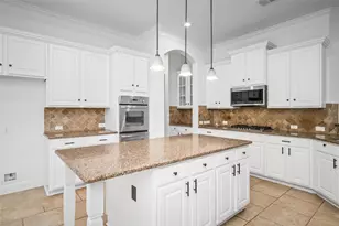 28206 Green Forest Bluff Trail, Katy, TX 77494 - Photo 11