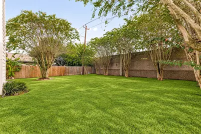 7534 Eight Willows Road, Houston, TX 77489 - Photo 25