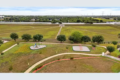 7534 Eight Willows Road, Houston, TX 77489 - Photo 31