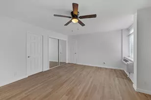 7520 Hornwood Dr, Houston, TX 77036 - Photo 11