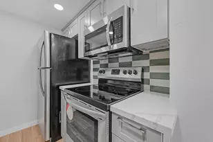 7520 Hornwood Dr, Houston, TX 77036 - Photo 9