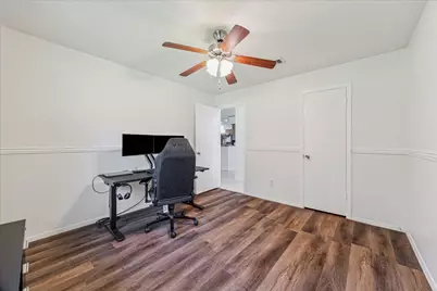 16803 Kings Chapel Court, Friendswood, TX 77546 - Photo 9