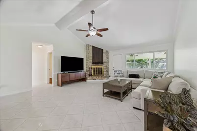 16803 Kings Chapel Court, Friendswood, TX 77546 - Photo 3