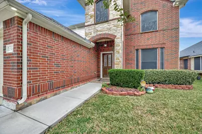 1511 Squire Drive, Baytown, TX 77521 - Photo 9