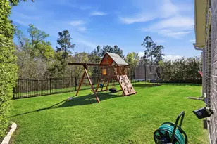 8602 Burdekin Rd, Magnolia, TX 77354 - Photo 7