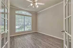 7 Raindance Ct, The Woodlands, TX 77385 - Photo 5