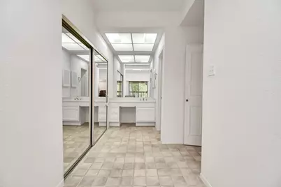 11711 Memorial Drive #41, Houston, TX 77024 - Photo 23