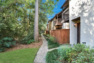 11711 Memorial Drive #41, Houston, TX 77024 - Photo 3