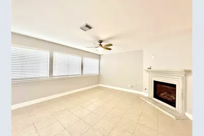 1511 Nichole Woods Drive, Houston, TX 77047 - Photo 3