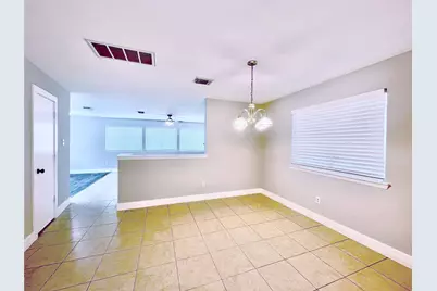 1511 Nichole Woods Drive, Houston, TX 77047 - Photo 9