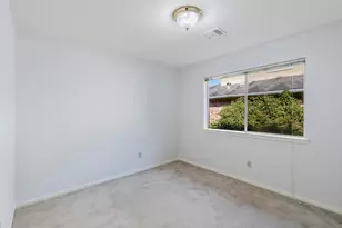 8018 Holiday Ln, Houston, TX 77075 - Photo 25