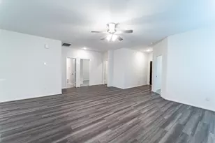 3527 Prairie Rose Trl, Angleton, TX 77515 - Photo 5