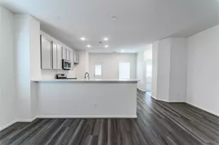 3527 Prairie Rose Trl, Angleton, TX 77515 - Photo 9