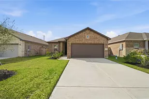 3527 Prairie Rose Trl, Angleton, TX 77515 - Photo 1
