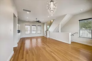 1902 Fletcher St, Houston, TX 77009 - Photo 11