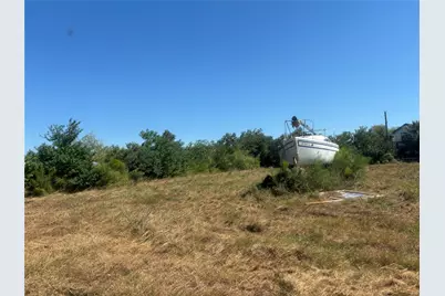 2250 Avenue L, San Leon, TX 77539 - Photo 1