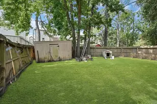 8829 Carousel Ln, Houston, TX 77080 - Photo 15